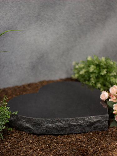 Grabstein Herz Granit Black groß